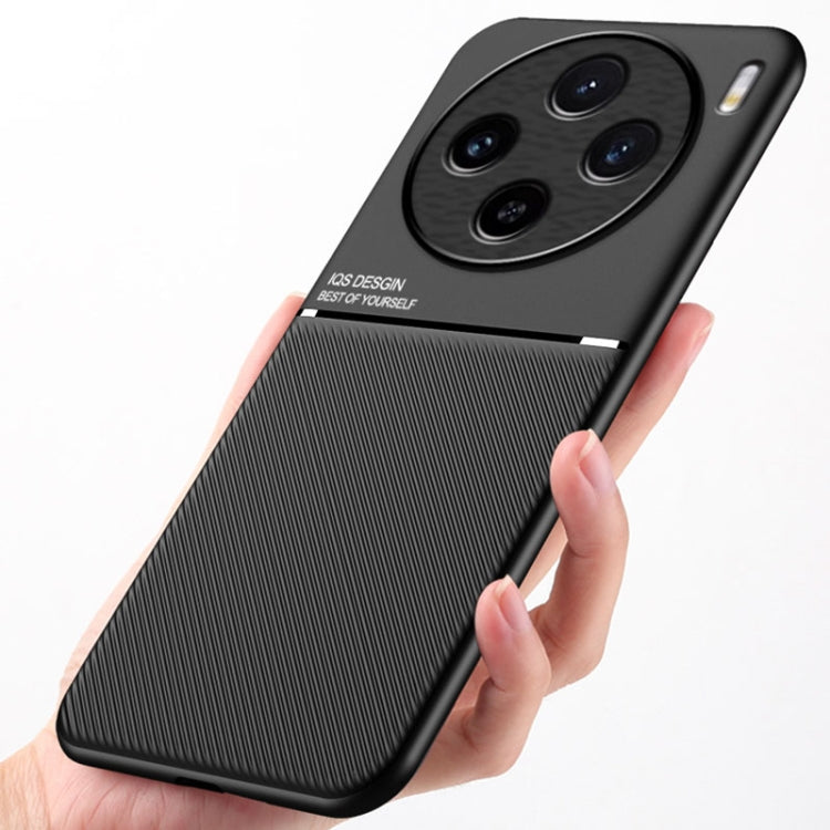 For vivo X100 Classic Tilt Strip Grain Magnetic Shockproof PC + TPU Phone Case(Red) - X100 Cases by PMC TechLife | Online Shopping South Africa | PMC TechLife