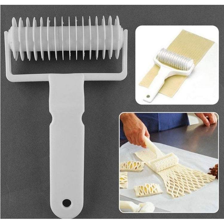 3 PCS Large Leather Cutter Plastic Netting Knife Roller Knife, Hob Cookie / Pizza Pie Crust Special Cake Mould - Cutter & Peeler by PMC TechLife | Online Shopping South Africa | PMC TechLife