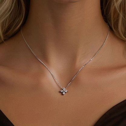 S925 Sterling Silver Plated with Platinum Lucky Four-leaf Clover Moissanite Necklace(MSN038) - Necklaces & Pendants by PMC Jewellery | Online Shopping South Africa | PMC Jewellery | Buy Now Pay Later Mobicred