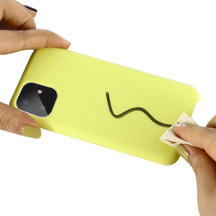 For iPhone 11 Solid Color Liquid Silicone Shockproof Case (Yellow) - iPhone 11 Cases by PMC Jewellery | Online Shopping South Africa | PMC Jewellery